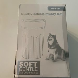 New Dog Paw Cleaner Washer Cup Portable Silicone Pet Cleaning Brush Feet Paw